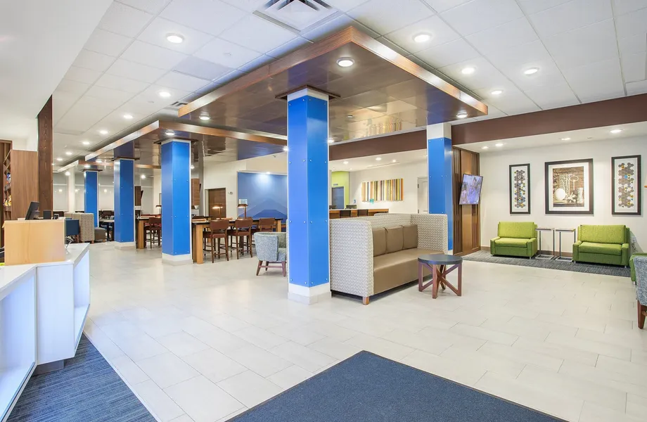 Holiday Inn Express & Suites Lexington W - Versailles by IHG hotel detail image 2
