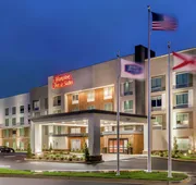Hampton Inn & Suites Saraland Mobile hotel detail image 3