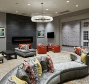 Holiday Inn & Suites Philadelphia W - Drexel Hill by IHG hotel detail image 3