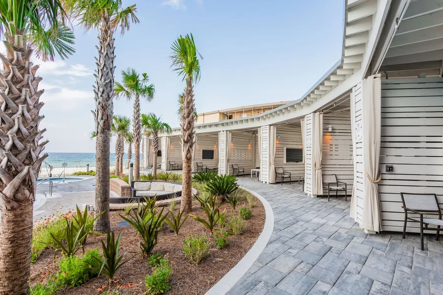 SpringHill Suites by Marriott Panama City Beach Beachfront hotel detail image 2