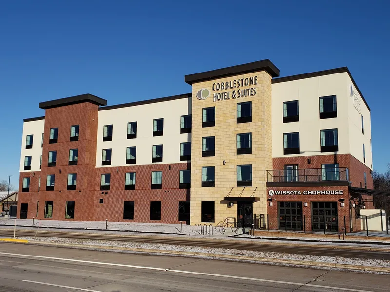 Cobblestone Hotel & Suites - Appleton International Airport hotel detail image 2