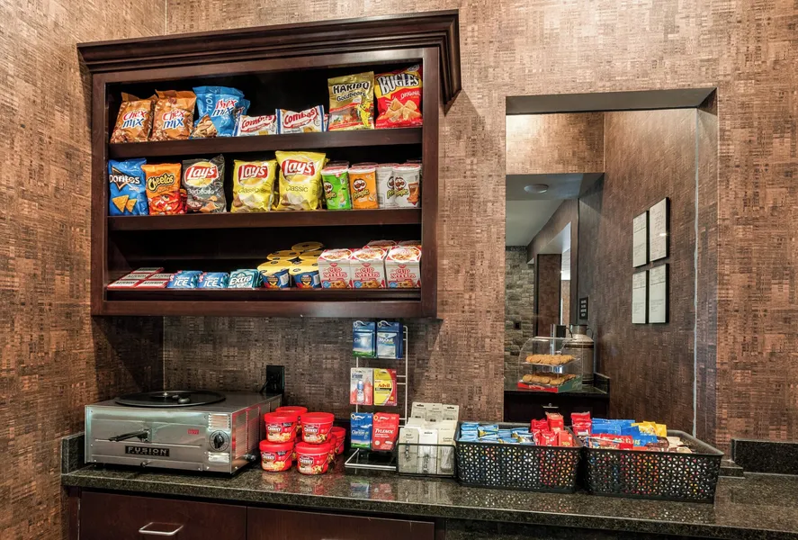Cobblestone Hotel & Suites - Appleton International Airport hotel detail image 6