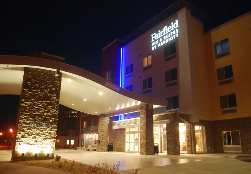 Fairfield Inn and Suites by Marriott Northfield hotel detail image 2