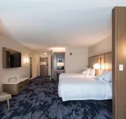 Fairfield Inn and Suites by Marriott Northfield hotel detail image 7