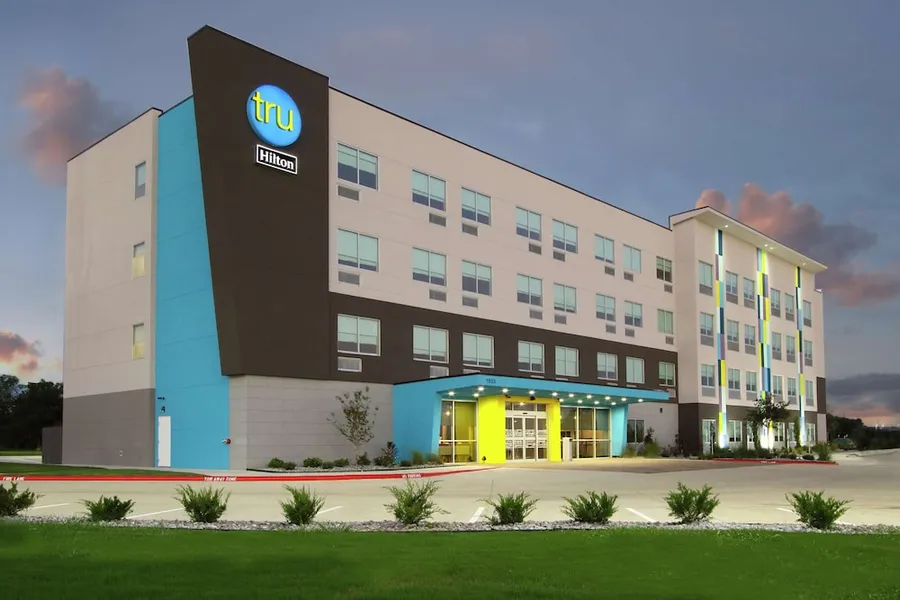 Tru by Hilton Bryan College Station hotel detail image 2