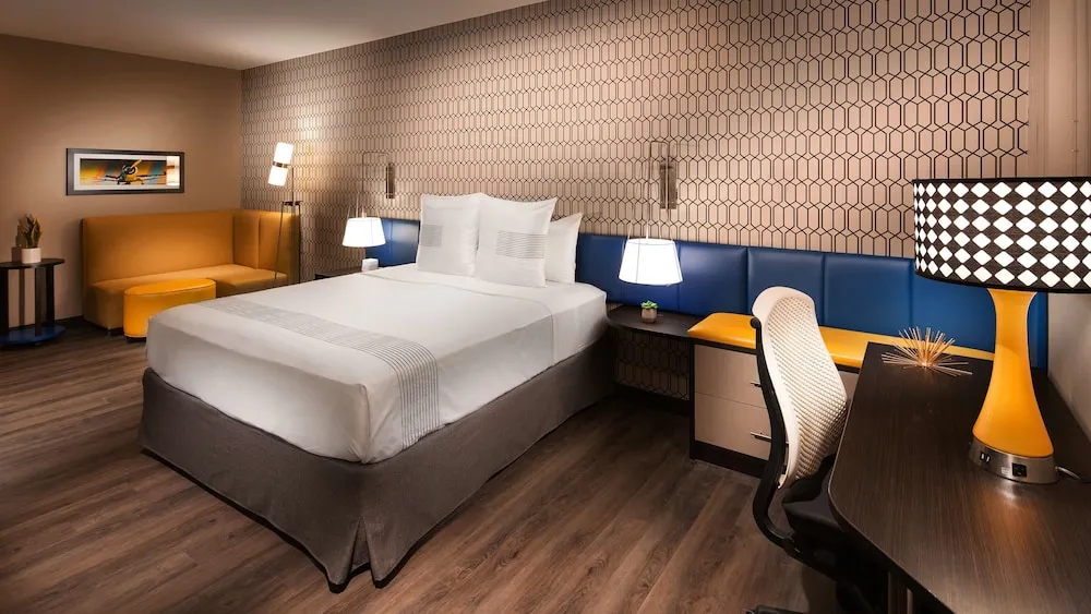 GLō Best Western Nashville Airport hotel detail image 6