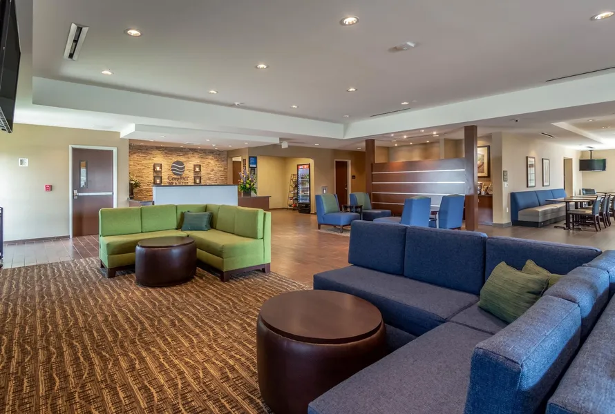 Comfort Inn & Suites – Harrisburg Airport – Hershey South hotel detail image 6