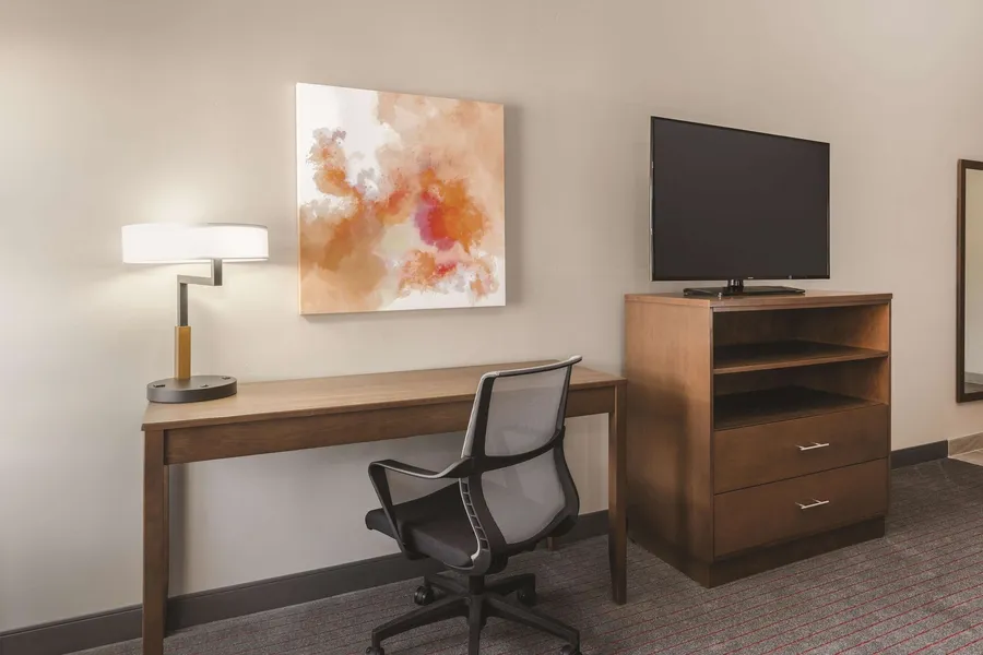 La Quinta Inn & Suites by Wyndham South Jordan hotel detail image 6