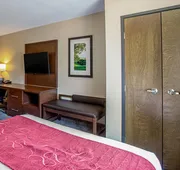 Comfort Suites Fishkill near Interstate 84 hotel detail image 5