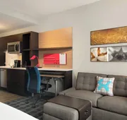 TownePlace Suites by Marriott Dubuque Downtown hotel detail image 7