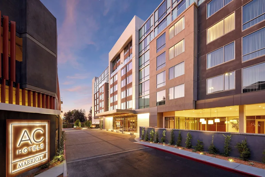 AC Hotel by Marriott San Jose Santa Clara hotel detail image 6