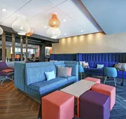 Tru by Hilton Grand Rapids Airport hotel detail image 5