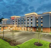 Hampton Inn & Suites Kittery-Portsmouth hotel detail image 3