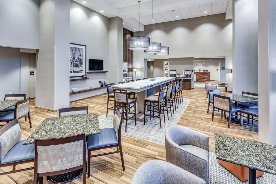Hampton Inn & Suites Kittery-Portsmouth hotel detail image 6