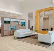 Holiday Inn & Suites Orlando I-Drive Theme Parks by IHG hotel detail image 5