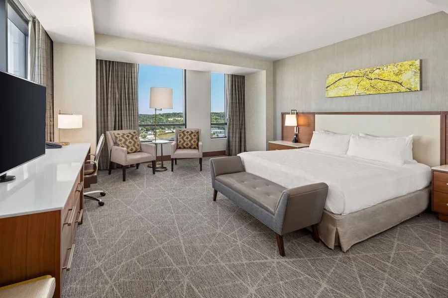 Hilton Rochester Mayo Clinic Area hotel detail image 6