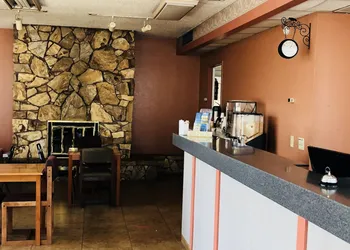 Econo Lodge Elko hotel thumbnail 2