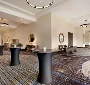 Embassy Suites by Hilton San Antonio Landmark hotel detail image 3