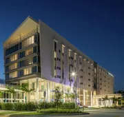 DoubleTree by Hilton Miami - Doral, FL hotel detail image 5