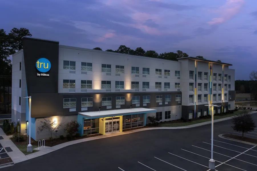 Tru by Hilton Fayetteville I-95, NC hotel detail image 2