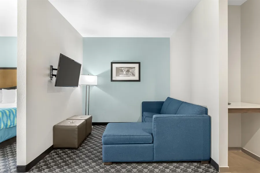 Best Western Plus Waller Hotel hotel detail image 6
