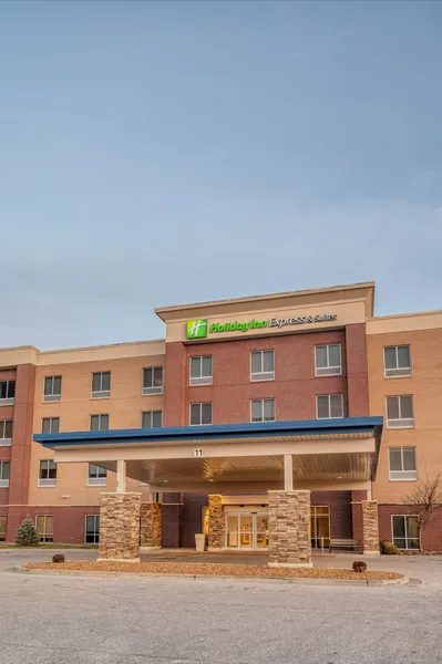 Holiday Inn Express & Suites St. Louis - Chesterfield by IHG hotel detail image 2