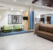 Holiday Inn Express & Suites St. Louis - Chesterfield by IHG hotel detail image 5