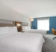 Holiday Inn Express & Suites Bensenville - O'Hare by IHG hotel detail image 5