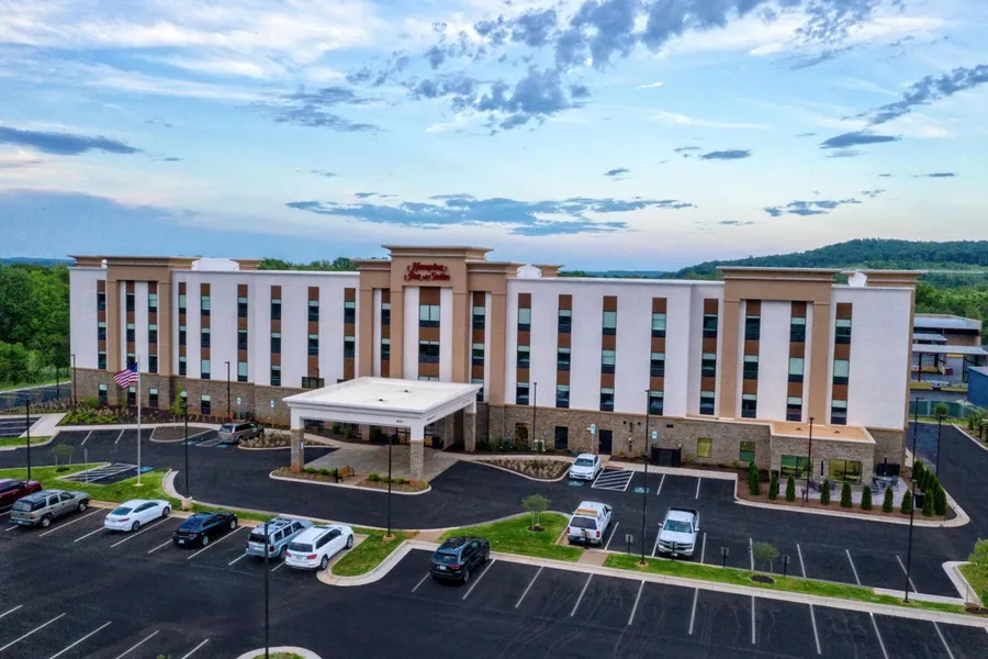 Hampton Inn & Suites Culpeper hotel detail image 2