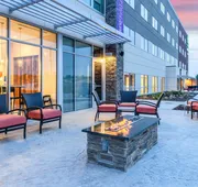 Holiday Inn Express & Suites Springfield North by IHG hotel detail image 3