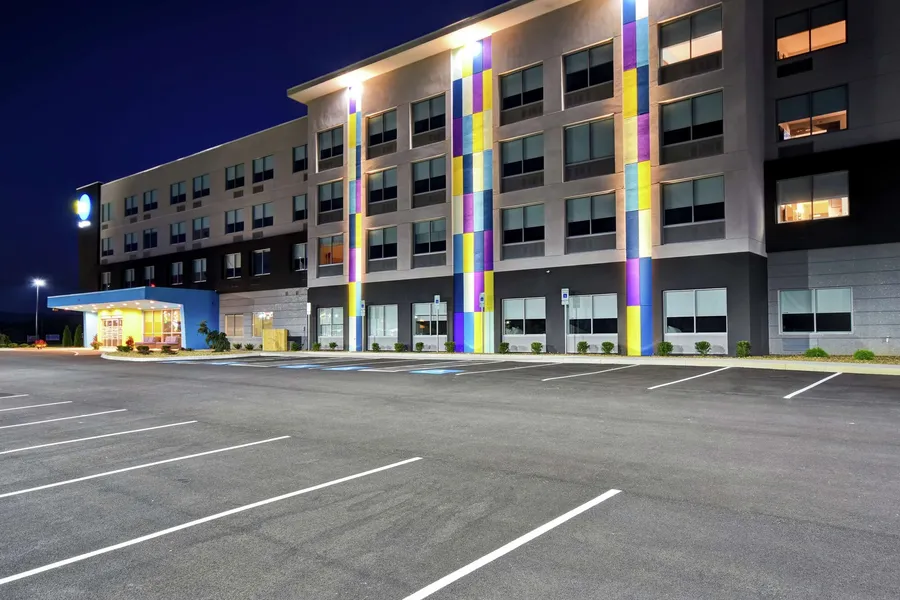 Tru by Hilton Wytheville hotel detail image 2