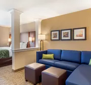 Comfort Inn & Suites Schenectady - Scotia hotel detail image 7