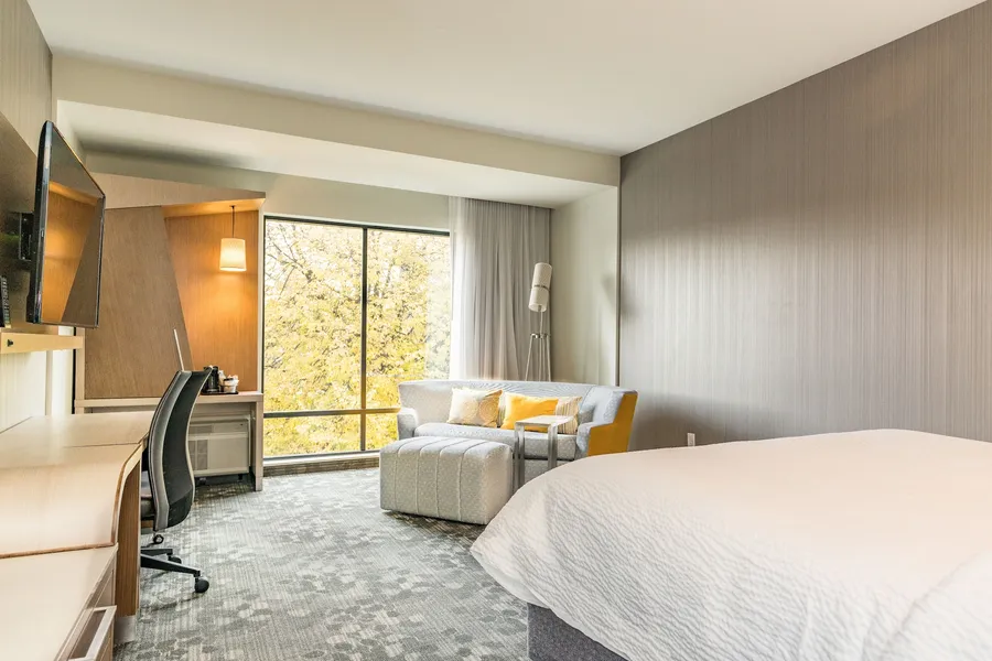 Courtyard by Marriott West Springfield hotel detail image 6
