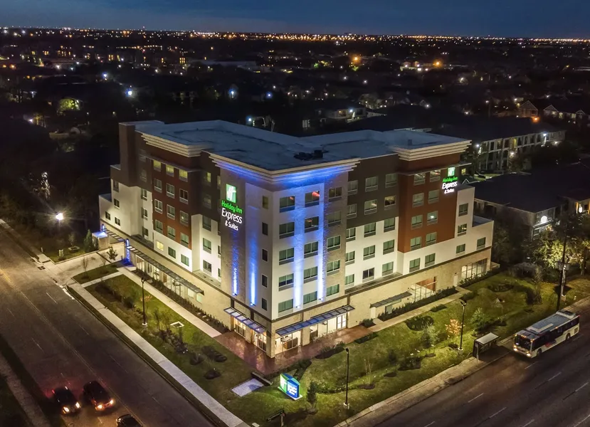 Holiday Inn Express and Suites Houston Westchase - Westheimer by IHG hotel detail image 2