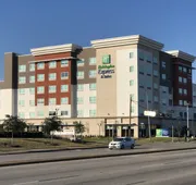 Holiday Inn Express and Suites Houston Westchase - Westheimer by IHG hotel detail image 5