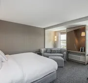 Courtyard by Marriott Raleigh Cary/Parkside Town Commons hotel detail image 7