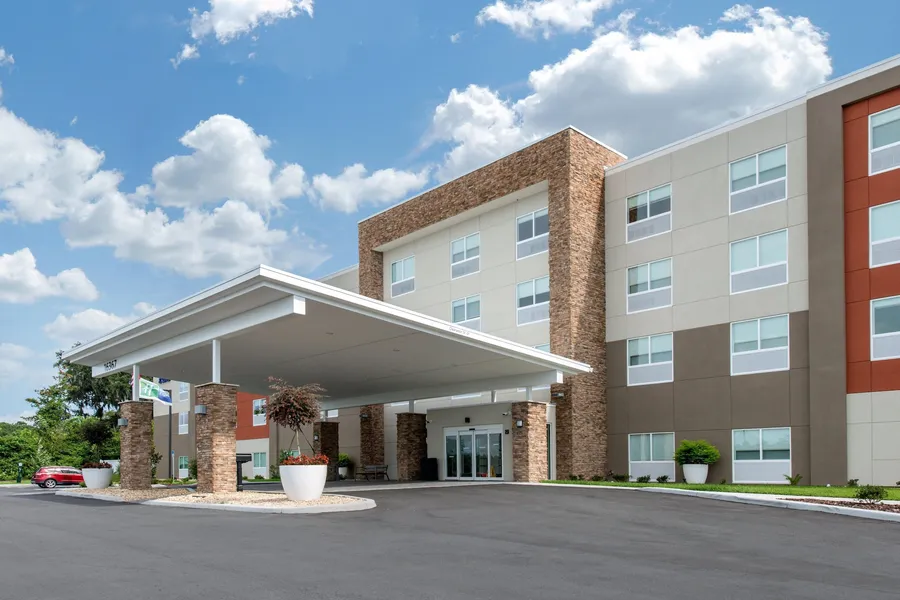 Holiday Inn Express & Suites Alachua - Gainesville Area by IHG hotel detail image 6