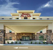 Hampton Inn & Suites Southport hotel detail image 3