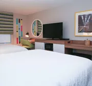 Hampton Inn & Suites Mount Laurel/Moorestown hotel detail image 5