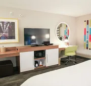 Hampton Inn & Suites Mount Laurel/Moorestown hotel detail image 7