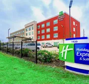 Holiday Inn Express & Suites Houston IAH - Beltway 8 by IHG hotel detail image 4