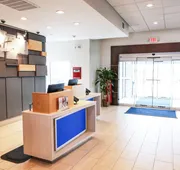 Holiday Inn Express & Suites Houston IAH - Beltway 8 by IHG hotel detail image 5