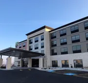 Holiday Inn Express & Suites Racine by IHG hotel detail image 3
