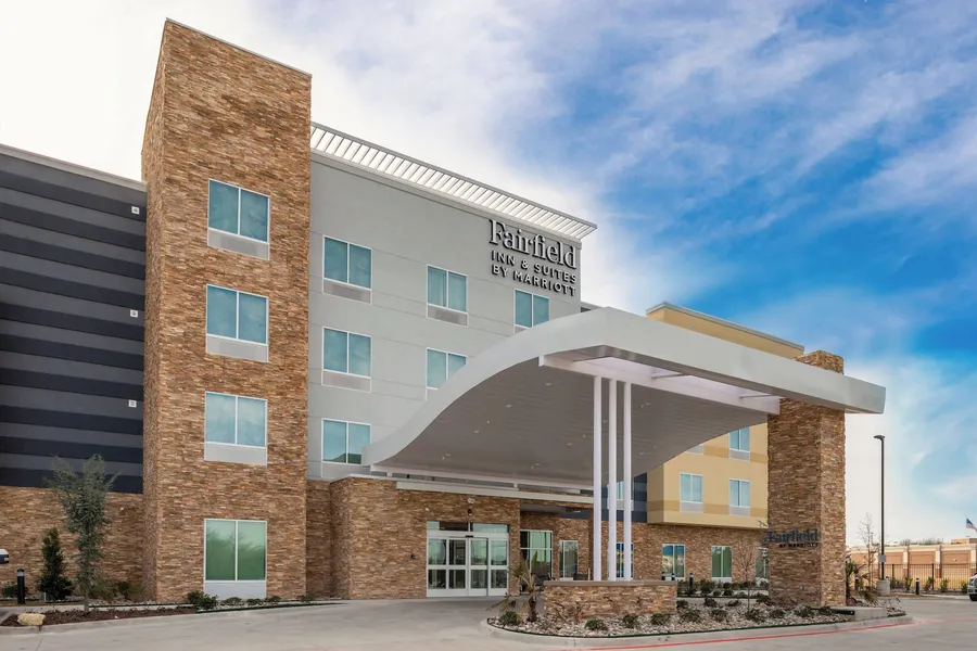 Fairfield Inn & Suites by Marriott Fort Worth Southwest at Cityview hotel detail image 2