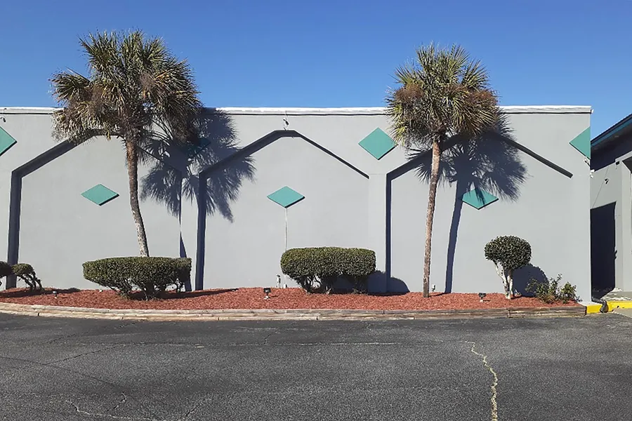 Econo Lodge hotel detail image 6
