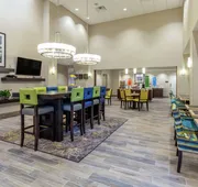 Hampton Inn & Suites Burlington hotel detail image 3
