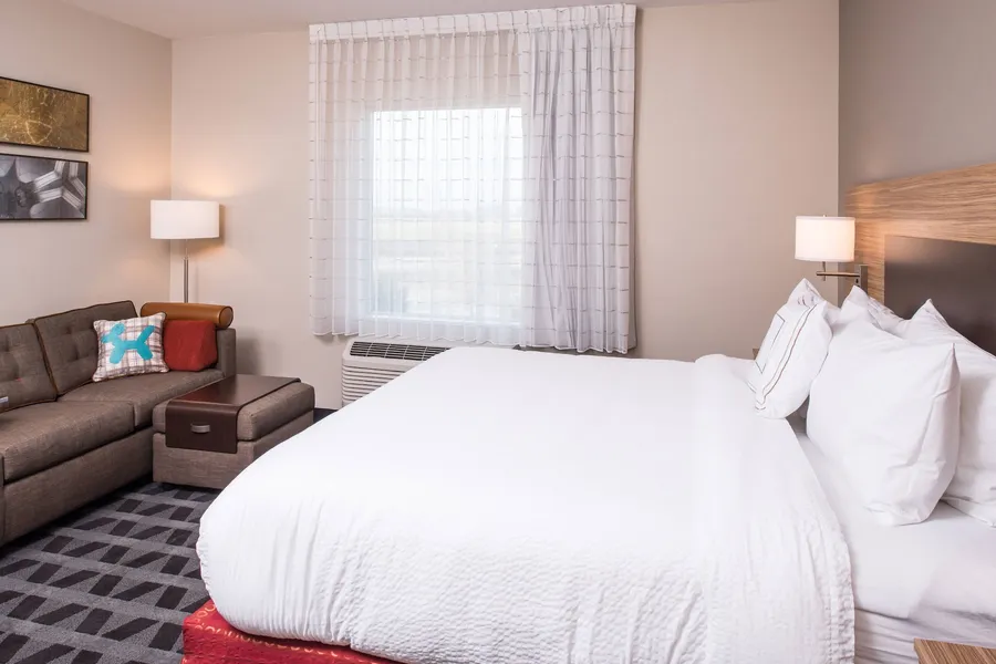 TownePlace Suites by Marriott Merced hotel detail image 6