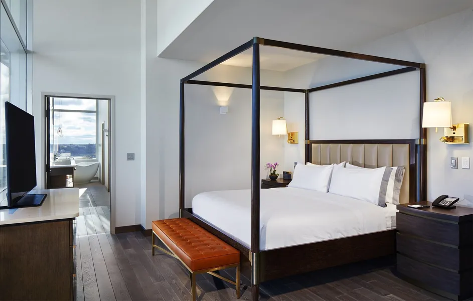 InterContinental Minneapolis - St. Paul Airport by IHG hotel detail image 6