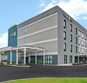 Home2 Suites by Hilton Pensacola I-10 at North Davis Hwy hotel detail image 3
