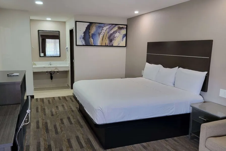 Travelodge by Wyndham Buena Park hotel detail image 6